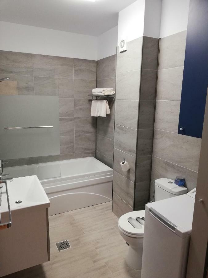 Umi Apartment Alezzi Resort Năvodari Extérieur photo