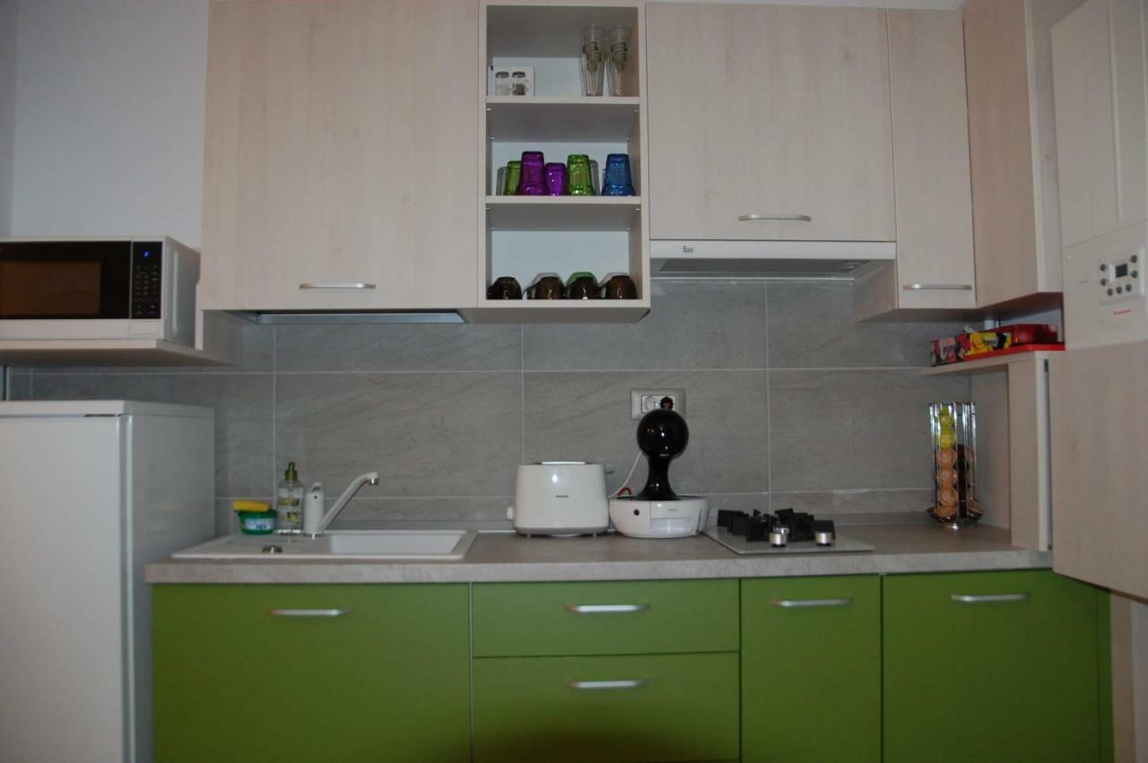 Umi Apartment Alezzi Resort Năvodari Extérieur photo